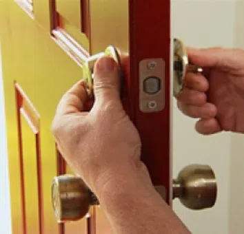 Neighborhood Locksmith Store Westford, MA 978-228-5314 - locks-repair